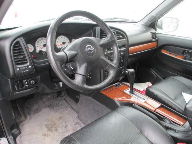 2003 Nissan Pathfinder EX-L W/ DVD System
