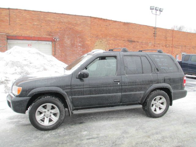 2003 Nissan Pathfinder EX-L W/ DVD System