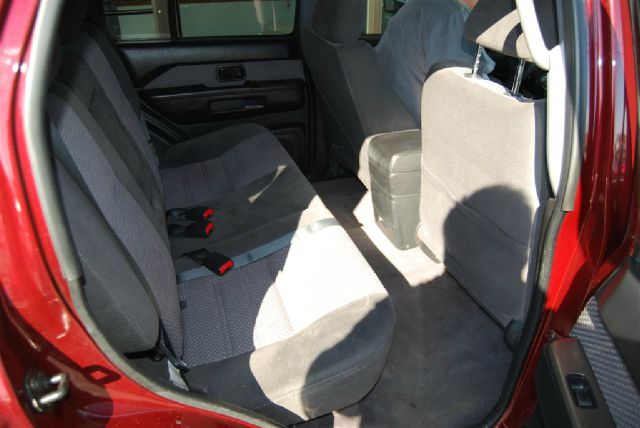 2004 Nissan Pathfinder EX-L W/ DVD System