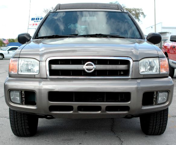 2004 Nissan Pathfinder EX-L W/ DVD System