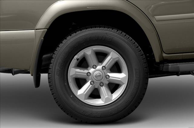 2004 Nissan Pathfinder SE