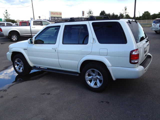 2004 Nissan Pathfinder Sport Utility 2W
