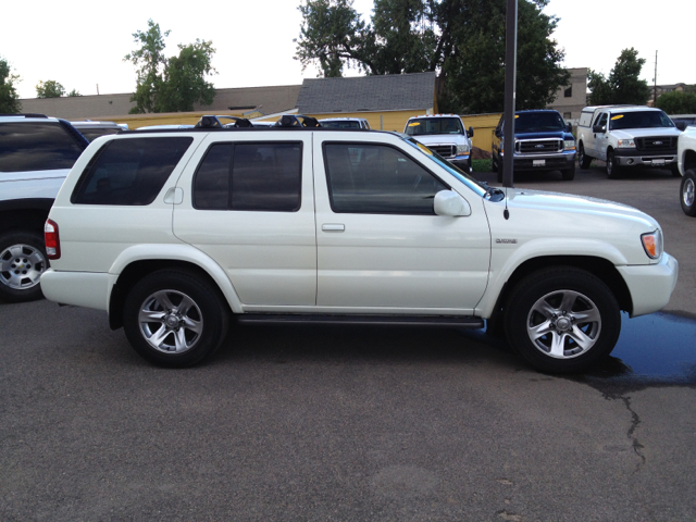 2004 Nissan Pathfinder Sport Utility 2W