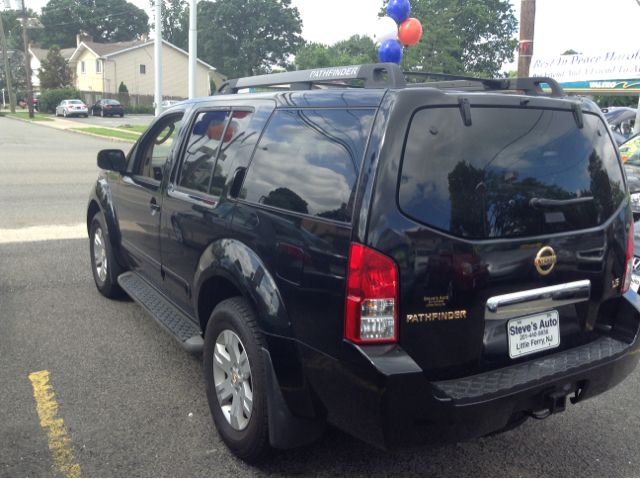 2005 Nissan Pathfinder EX-L AWD