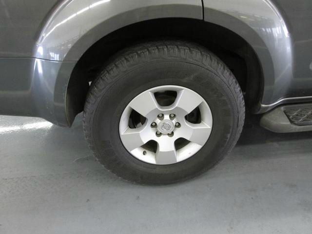 2005 Nissan Pathfinder EX-L W/ DVD System