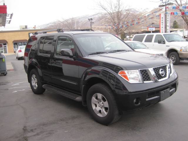 2005 Nissan Pathfinder Lx-4wd