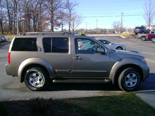 2005 Nissan Pathfinder Lx-4wd