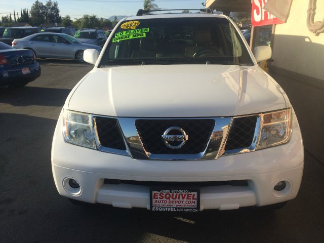 2005 Nissan Pathfinder 4dr 2.5L Turbo W/sunroof/3rd Row AWD SUV
