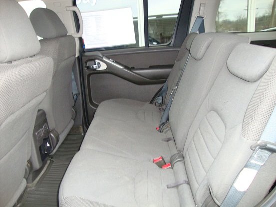 2005 Nissan Pathfinder EX-L W/ DVD System