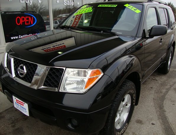 2005 Nissan Pathfinder EX-L W/ DVD System