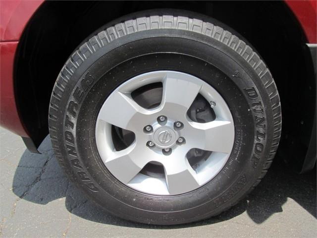 2005 Nissan Pathfinder EX-L W/ DVD System