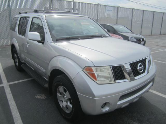 2005 Nissan Pathfinder EX-L W/navi