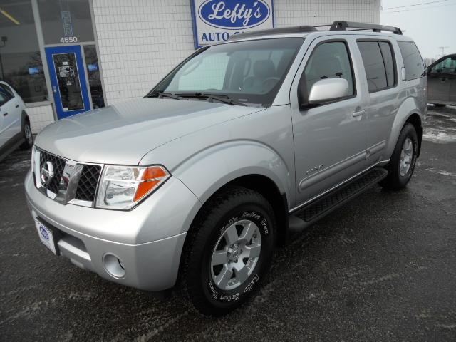 2005 Nissan Pathfinder EX-L 4X4