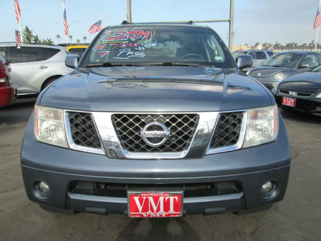 2005 Nissan Pathfinder 4dr 2WD Auto 3.5L V6