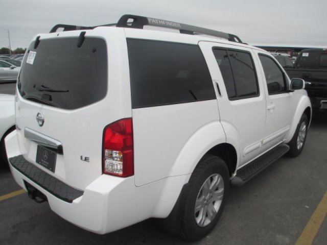 2005 Nissan Pathfinder EX-L AWD