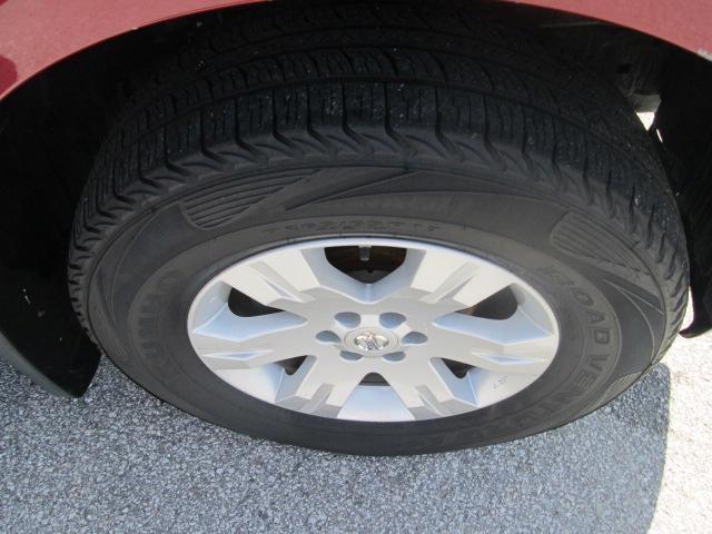 2005 Nissan Pathfinder SE