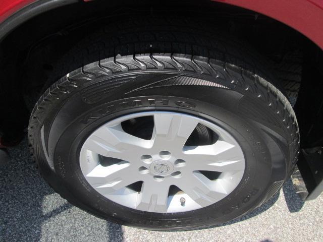 2005 Nissan Pathfinder SE