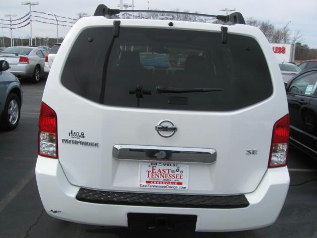 2005 Nissan Pathfinder Unknown