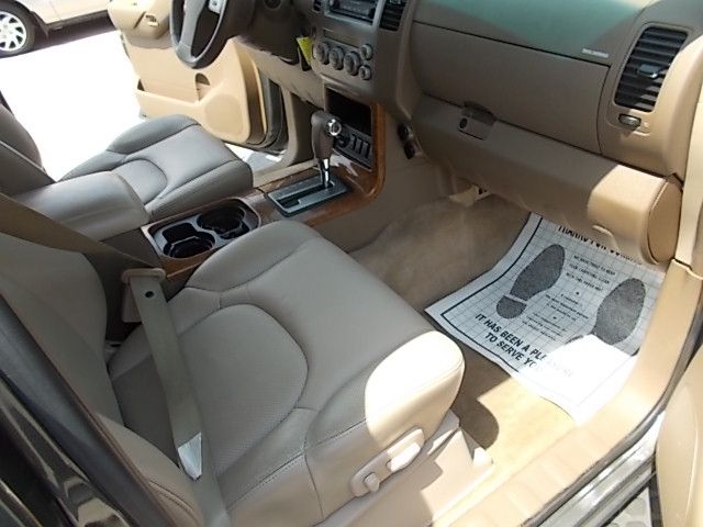 2005 Nissan Pathfinder EX-L AWD