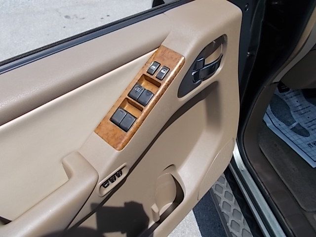 2005 Nissan Pathfinder EX-L AWD