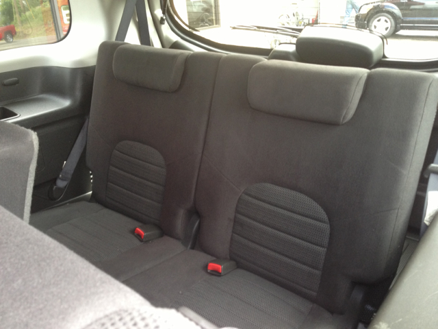 2005 Nissan Pathfinder EX-L W/ DVD System