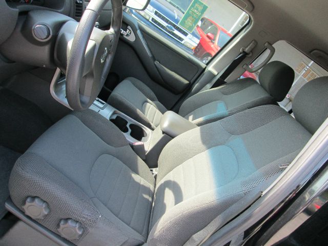 2006 Nissan Pathfinder EX-L W/ DVD System