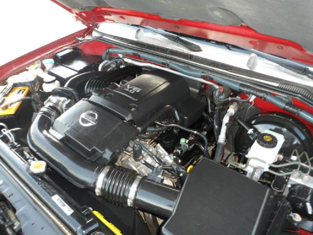 2006 Nissan Pathfinder EX-L W/ DVD System