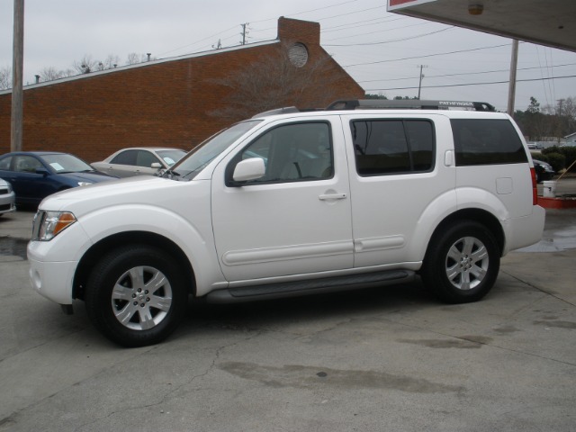 2006 Nissan Pathfinder EX-L AWD