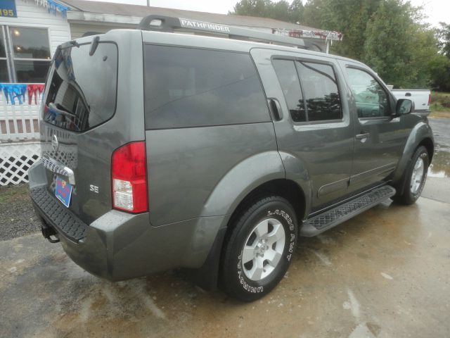 2006 Nissan Pathfinder Unknown