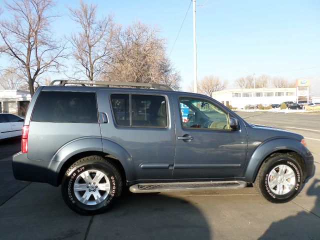 2006 Nissan Pathfinder EX-L AWD