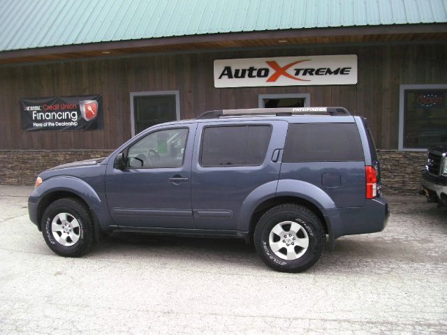 2007 Nissan Pathfinder EX-L W/ DVD System