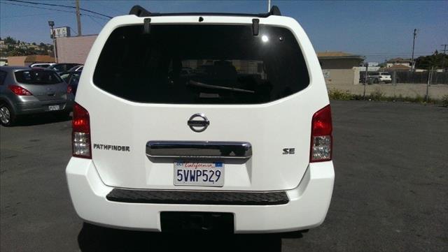 2007 Nissan Pathfinder Unknown