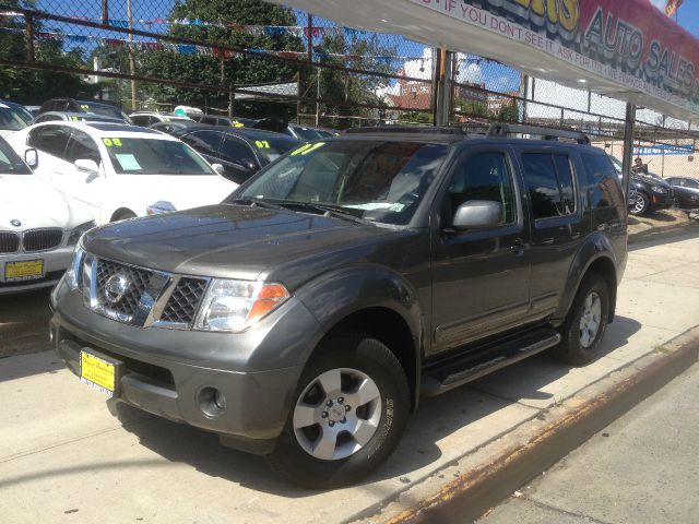 2007 Nissan Pathfinder Handicap