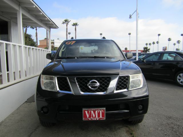 2007 Nissan Pathfinder Touring / AWD