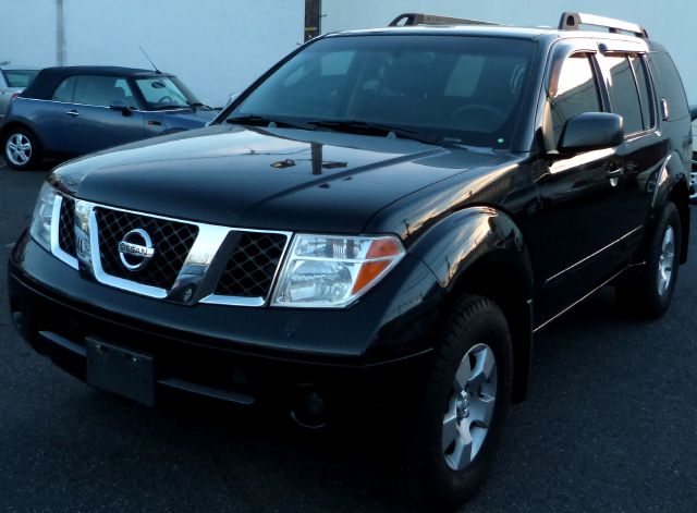 2007 Nissan Pathfinder EX-L W/ DVD System