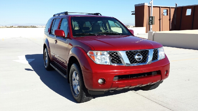 2007 Nissan Pathfinder EX-L W/ DVD System