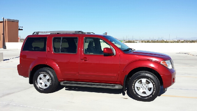 2007 Nissan Pathfinder EX-L W/ DVD System