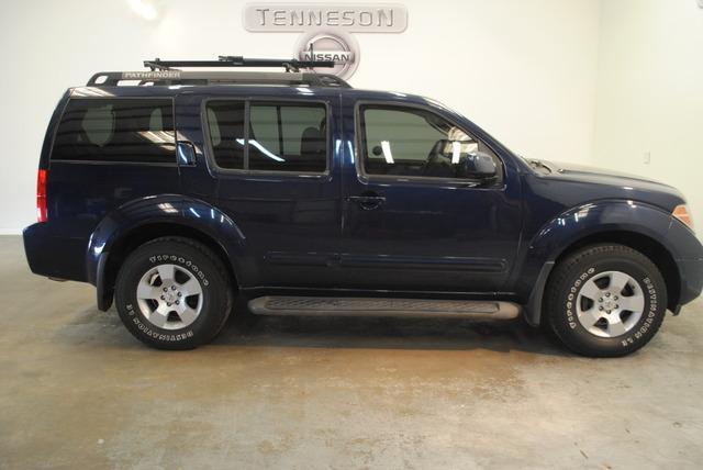 2007 Nissan Pathfinder SE