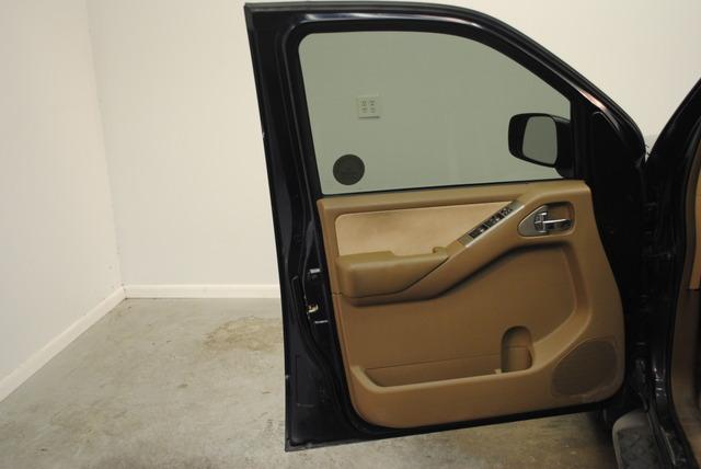 2007 Nissan Pathfinder SE