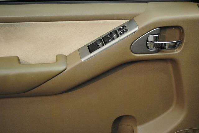 2007 Nissan Pathfinder SE