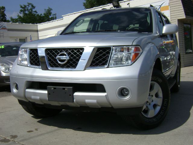 2007 Nissan Pathfinder EX-L W/ DVD System