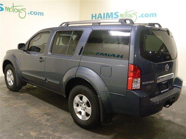 2007 Nissan Pathfinder Rs396