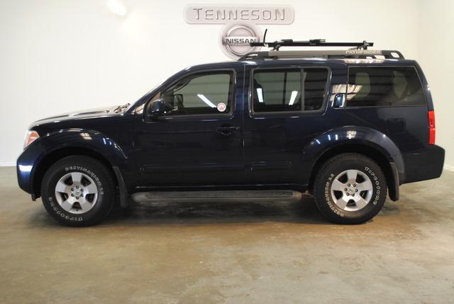 2007 Nissan Pathfinder SE