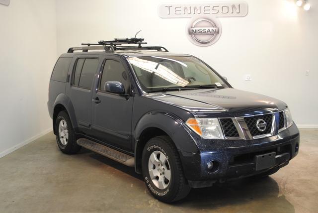 2007 Nissan Pathfinder SE