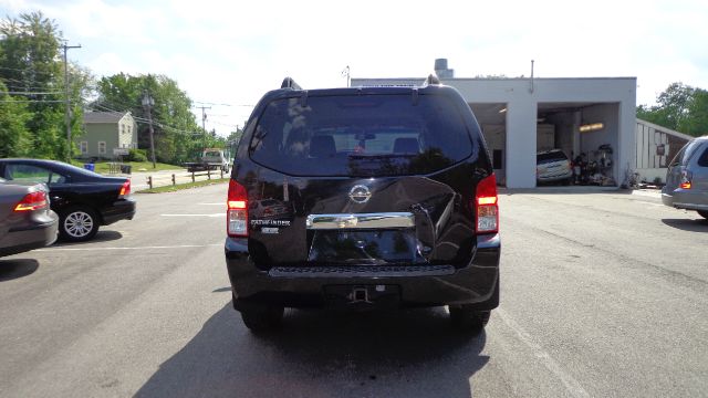 2007 Nissan Pathfinder EX-L W/ DVD System