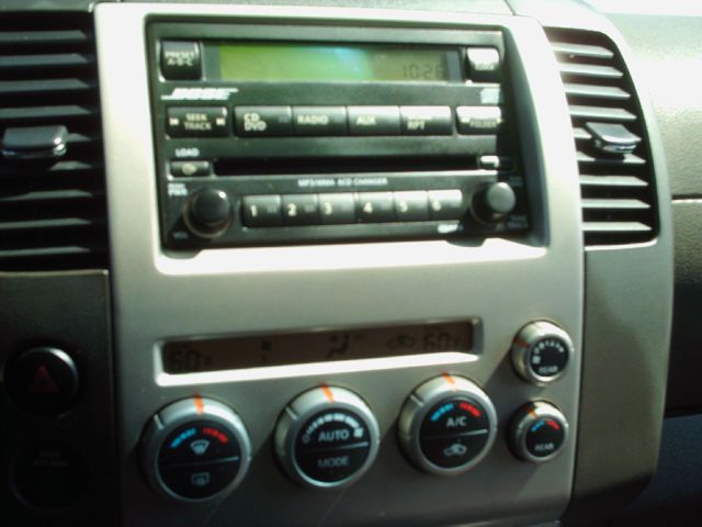 2007 Nissan Pathfinder EX-L W/ DVD System