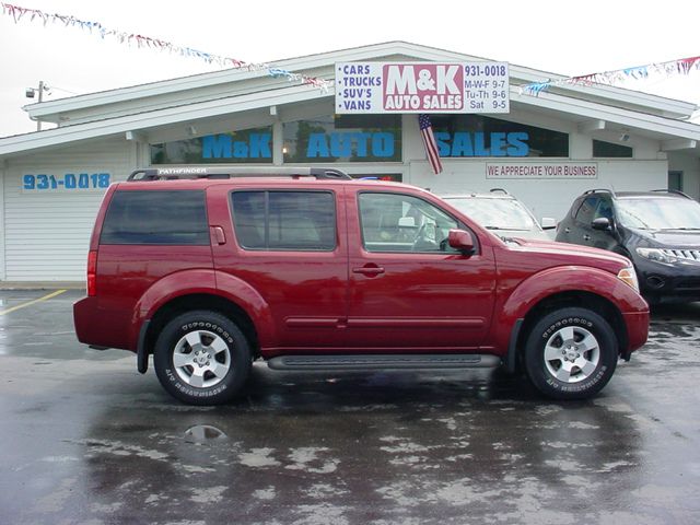 2007 Nissan Pathfinder EX-L W/ DVD System