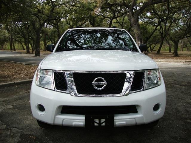 2008 Nissan Pathfinder 8 Cyl
