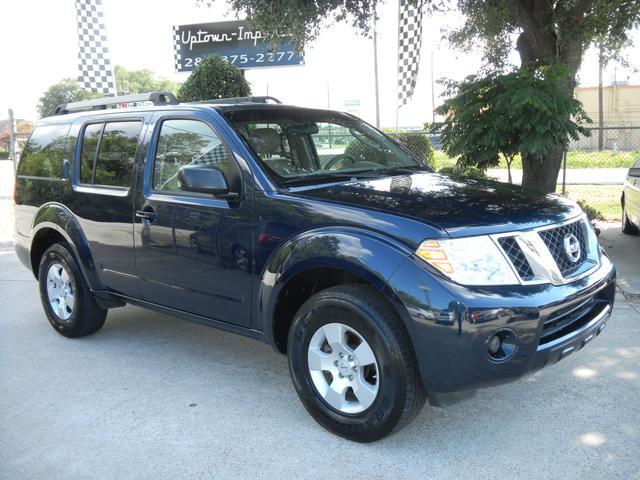 2008 Nissan Pathfinder XR