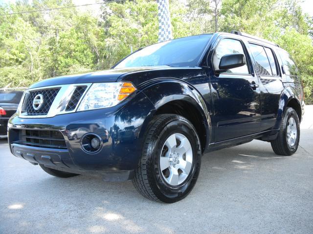 2008 Nissan Pathfinder XR